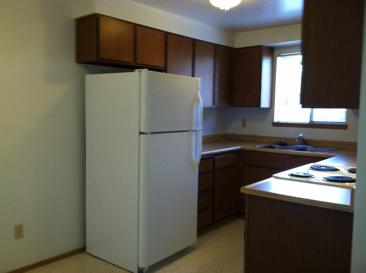 Inland Village Apartments - Photo 7 of 18