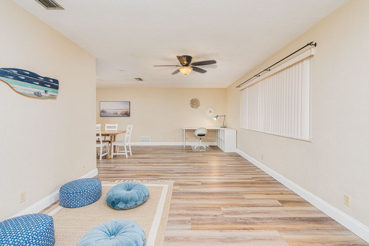 1432 Suwanee Rd - Photo 2 of 35