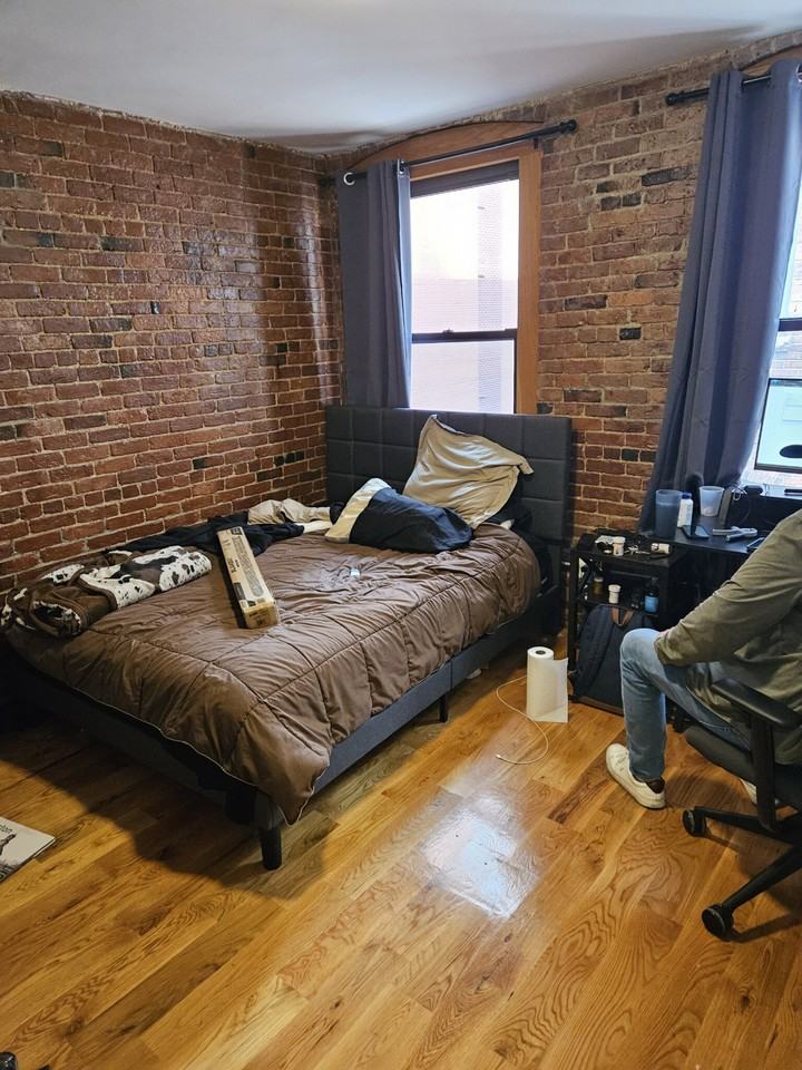 254 Friend St #5 - Photo 3 of 20