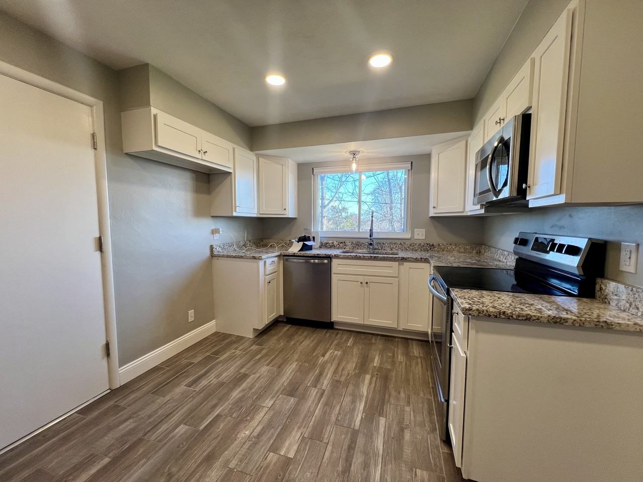 9534 Jachurst Ln #NA - Photo 2 of 22