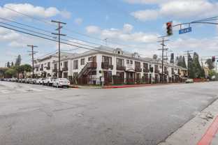 Oak Street Apartments - Photo 1 of 1