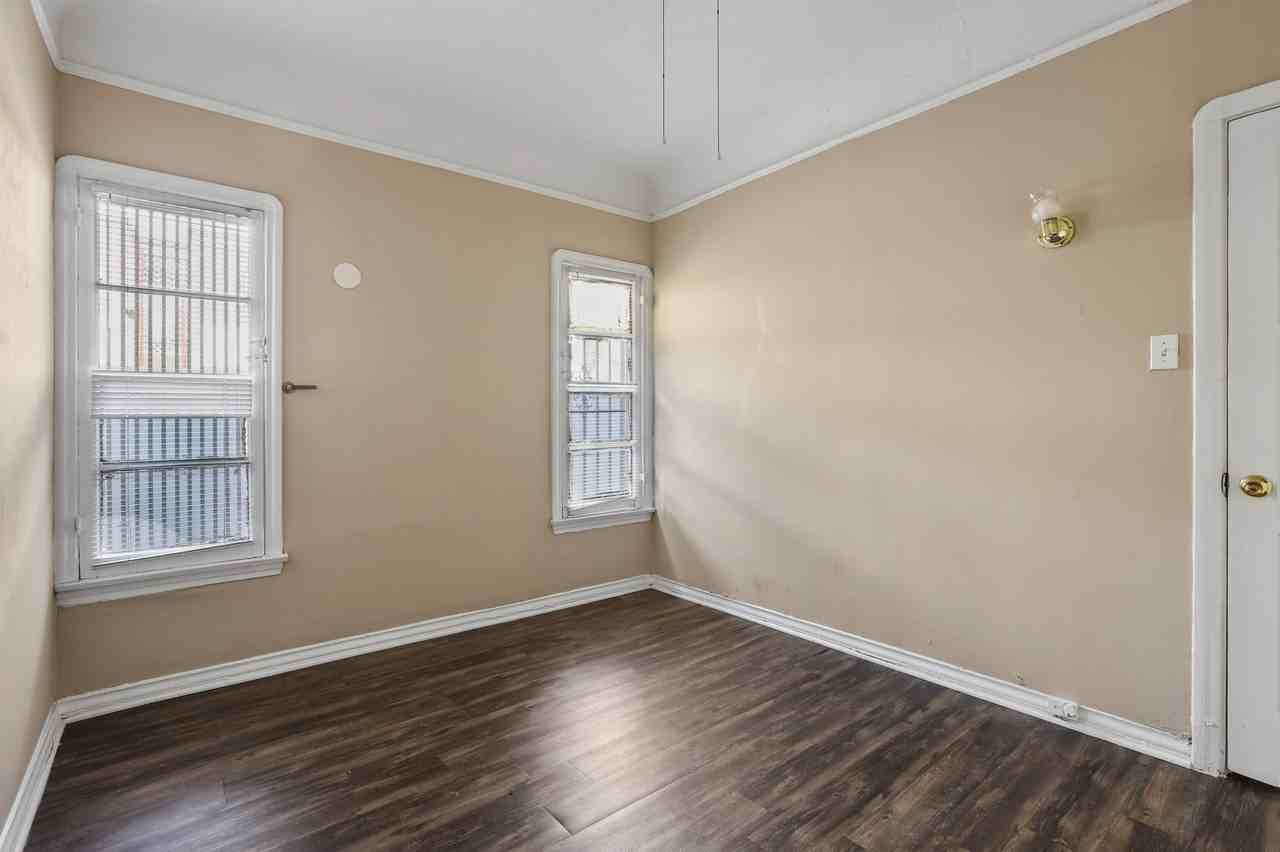 c07--2621 Magnolia Avenue - Photo 7 of 14