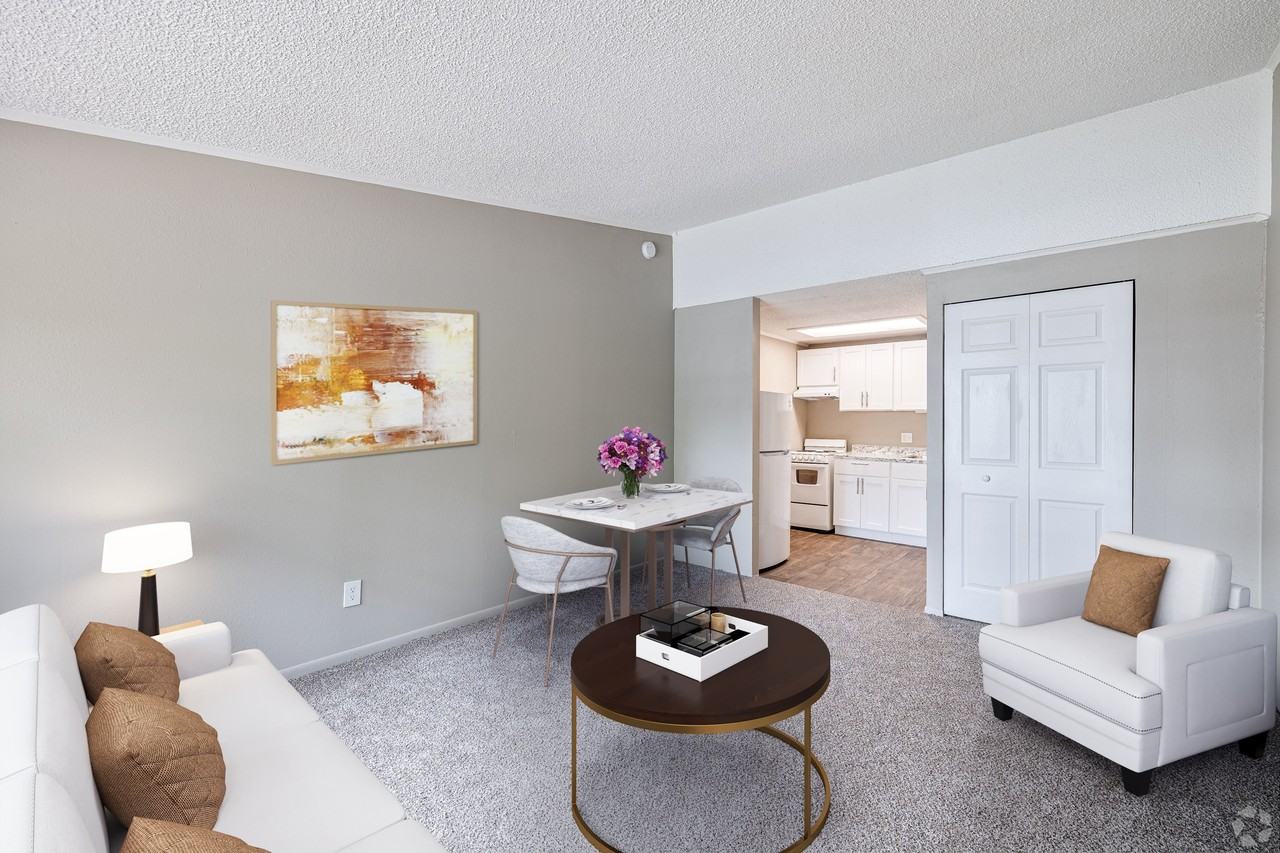 Hickory Place - Photo 6 of 16