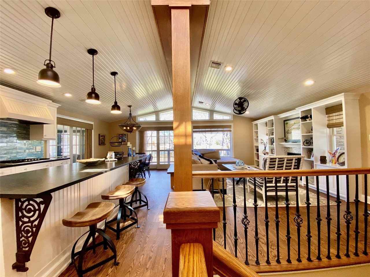 780 Minnehaha Blvd - Photo 7 of 23