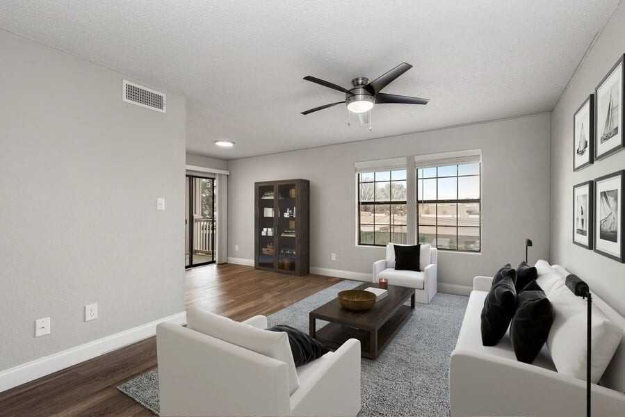 Beacon Hill - Photo 5 of 16