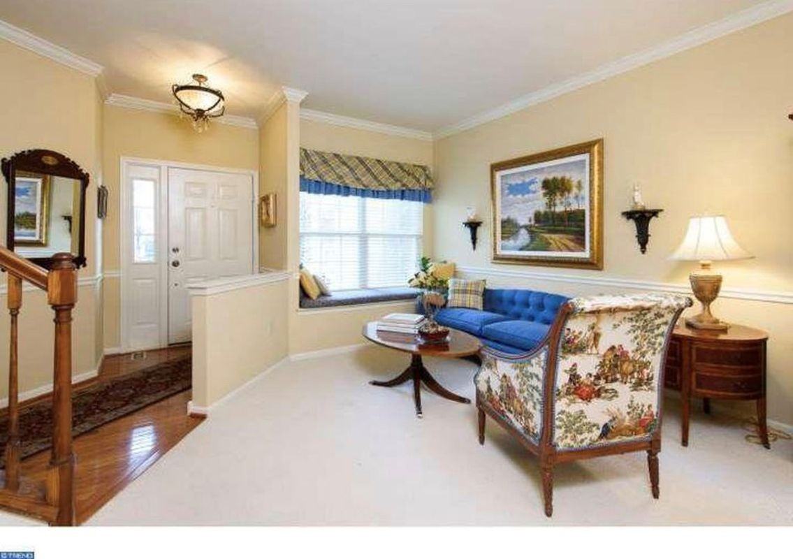 36 Kennedy Dr - Photo 2 of 25