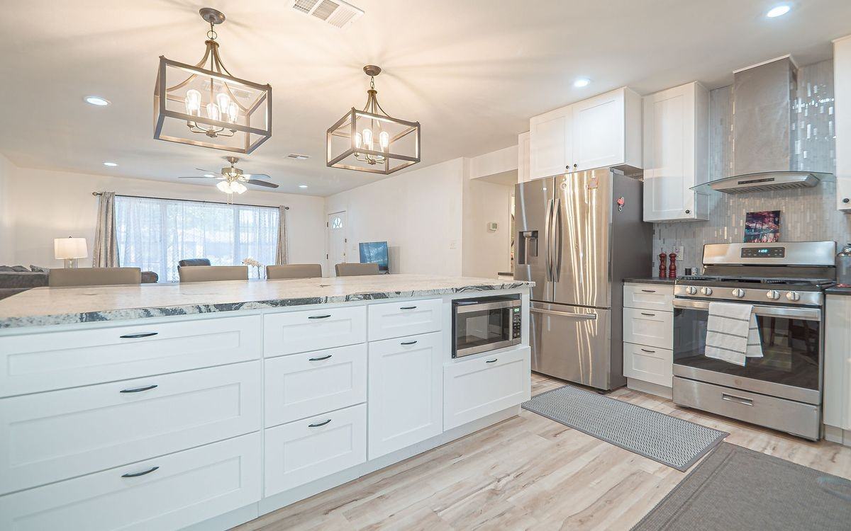 418 Shannon Lee St - Photo 3 of 28