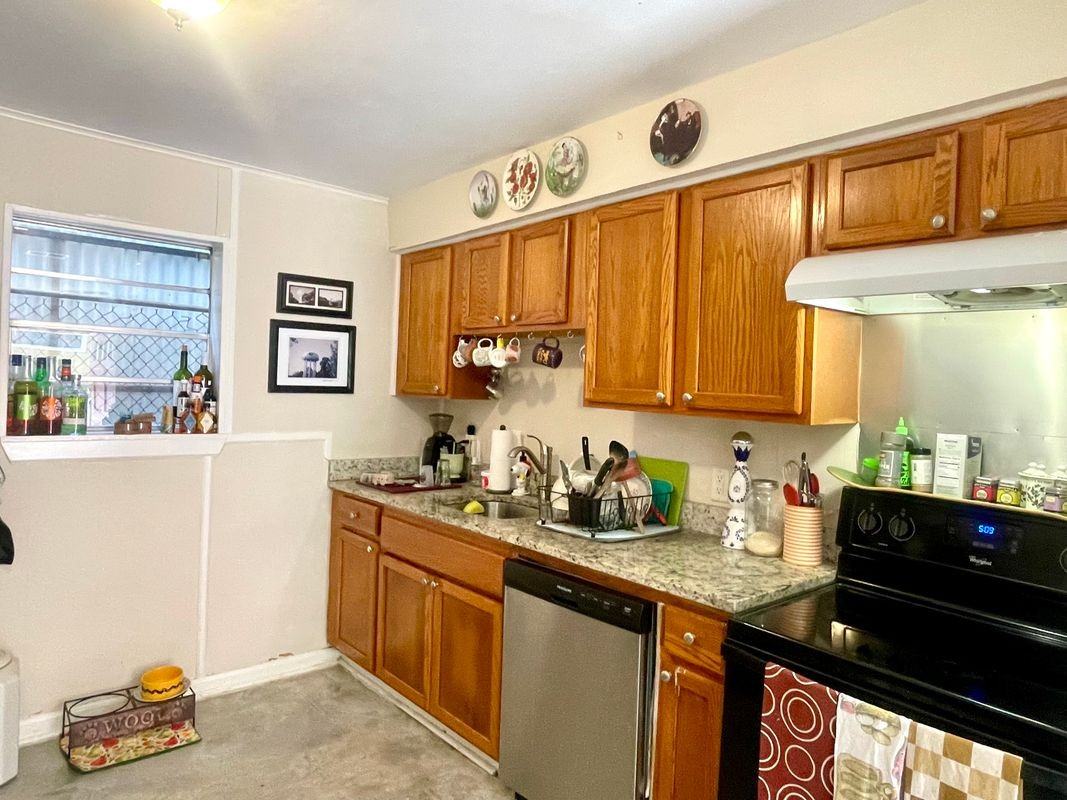 701 Saint Roch Ave - Photo 3 of 13