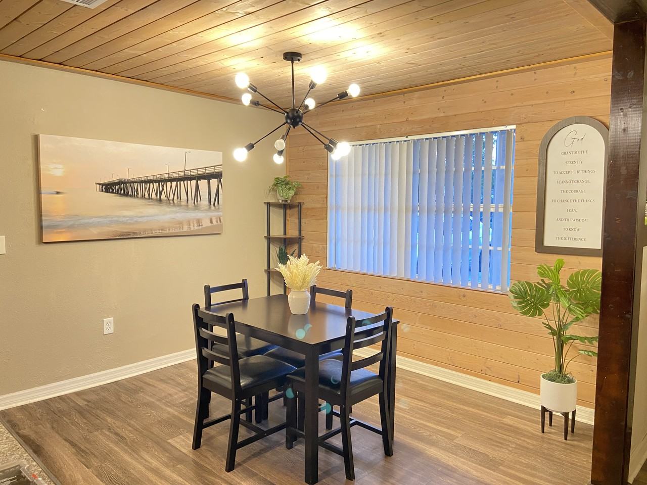 604 Glad Road #4 - Photo 5 of 8