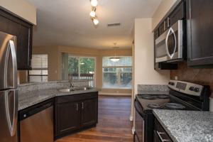 featured image of 660 Halton Rd