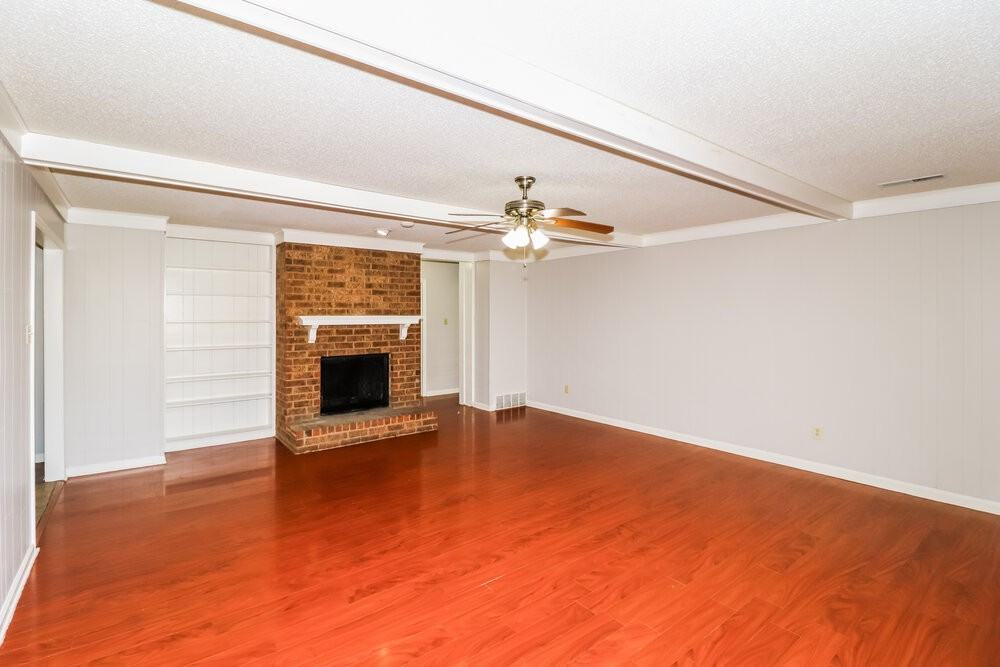 8481 Kettering Dr - Photo 5 of 16