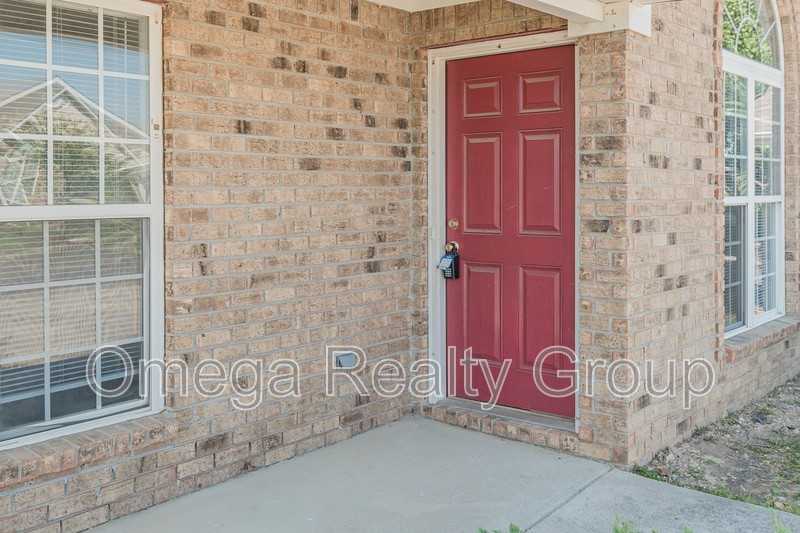 2170 Village Ln - Photo 6 of 42