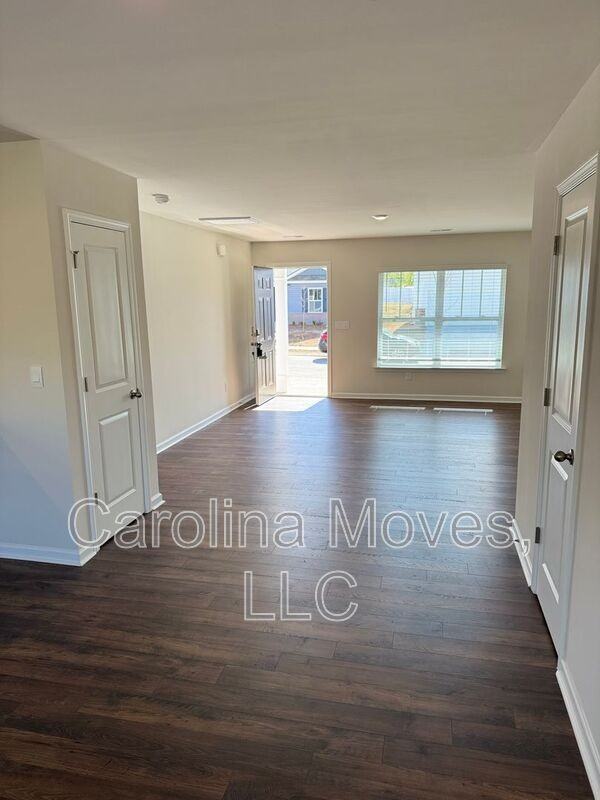 618 Evaleigh St - Photo 3 of 13