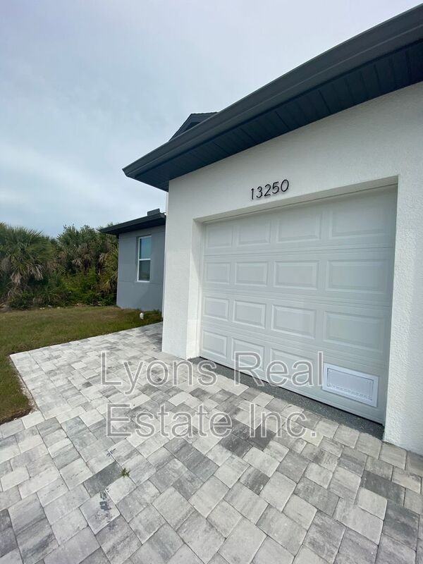 13250 Longville Ave - Photo 3 of 22
