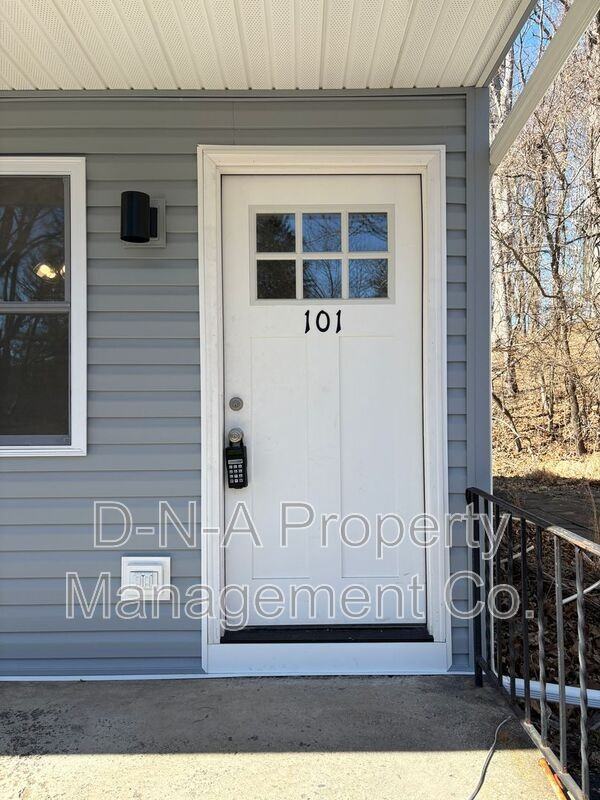 1334 Dreher Ave #101