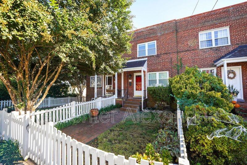 511 East Windsor Avenue #B - Photo 3 of 28