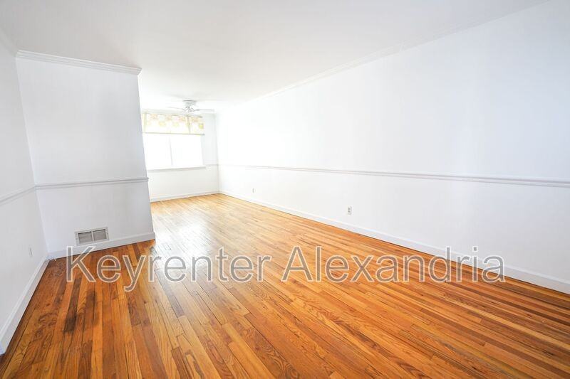 511 East Windsor Avenue #B - Photo 7 of 28