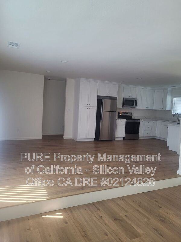 2990 Postwood Dr - Photo 3 of 15