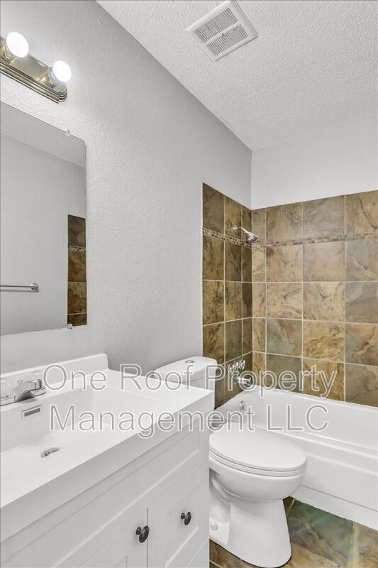 2000 Chateau Dr #2000F - Photo 7 of 21