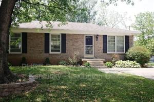 featured image of 3905 Hidden Springs Dr