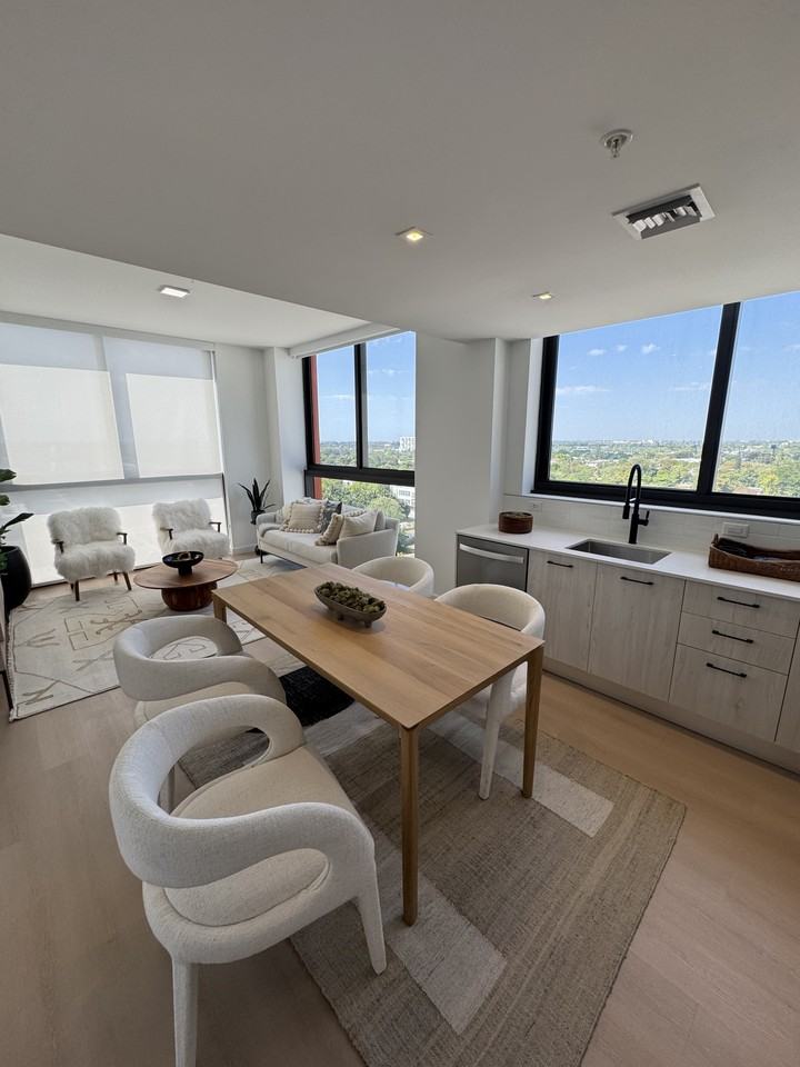 236 Northwest 32nd Street #B1 - Photo 7 of 27