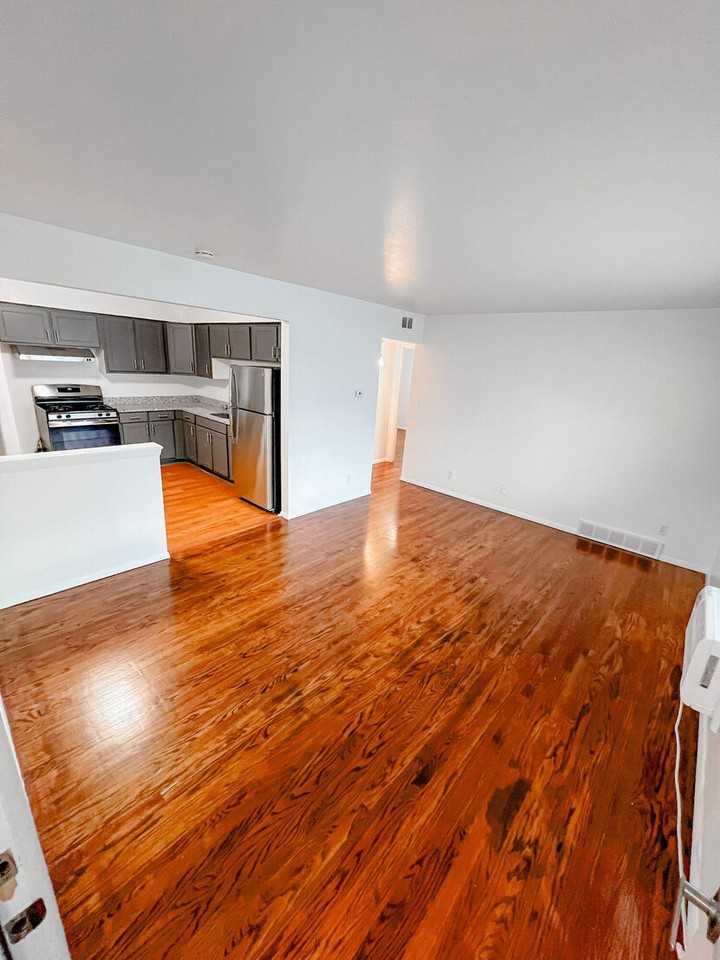 The Maples - Photo 3 of 121