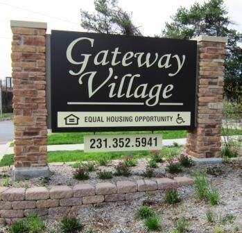 Gateway Village - Frankfort - Photo 5 of 8