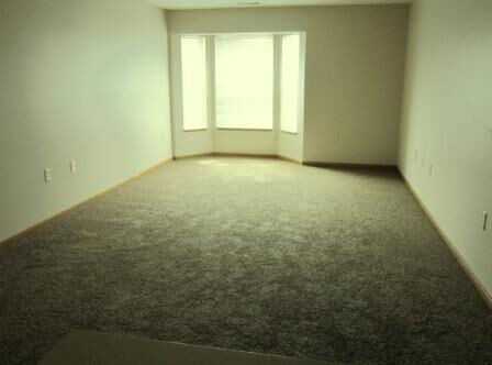 Gateway Village - Frankfort - Photo 7 of 8