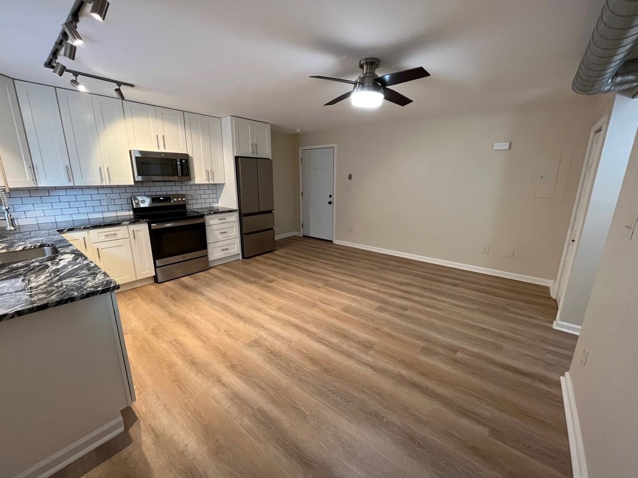 625 North Negley Avenue - Photo 4 of 19
