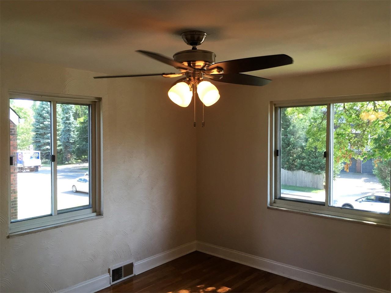 Penn 6829 - Photo 5 of 34