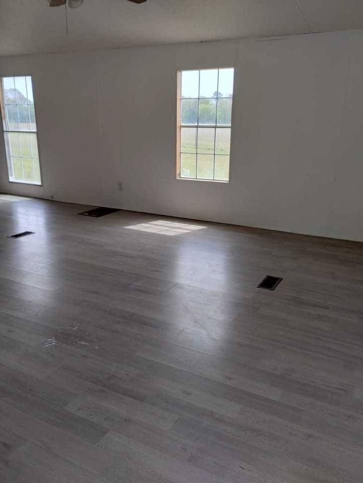 Legends Mobile Home Park - Photo 4 of 11