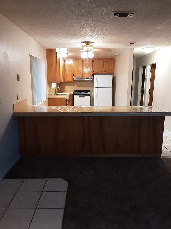 S. Jackson D, 1261 - Photo 5 of 22