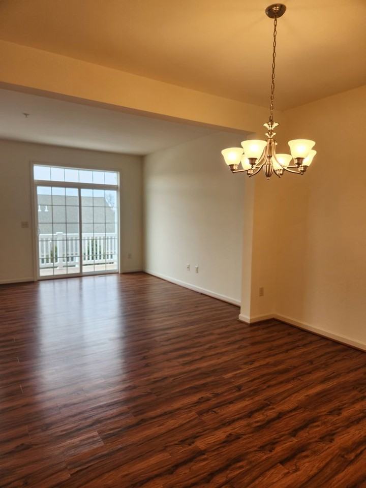 Sutherland Village - Photo 3 of 31