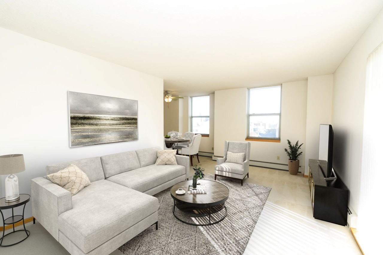 Kenwood Gables - Photo 2 of 21