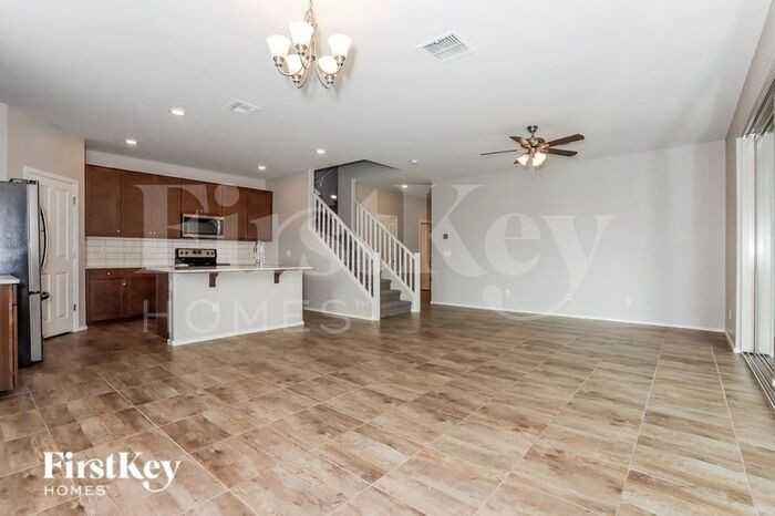 1157 S Amulet - Photo 3 of 15