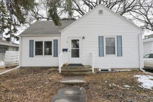featured image of 2313 University Ave