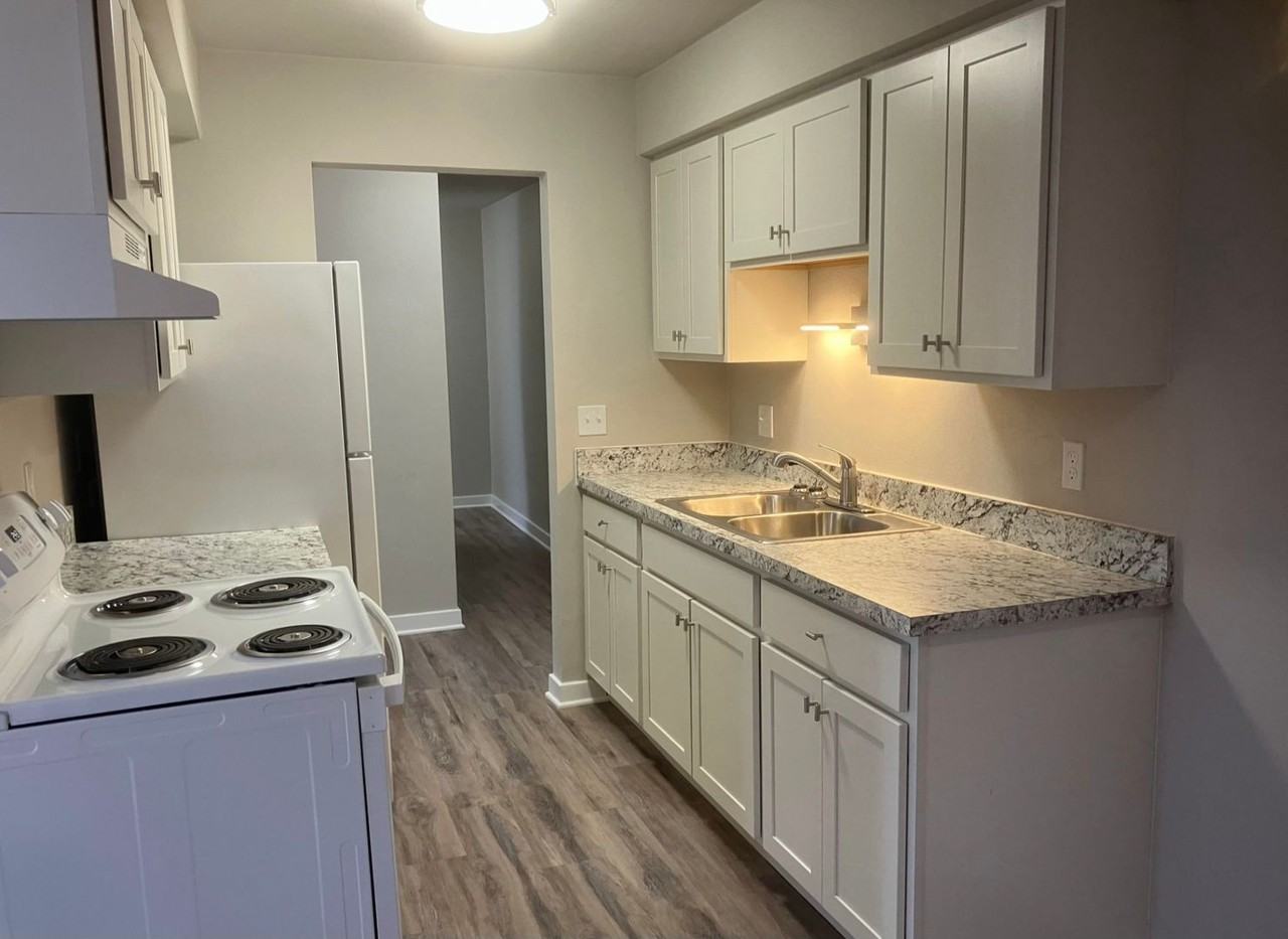 Harrison House Apartments - Photo 7 of 10