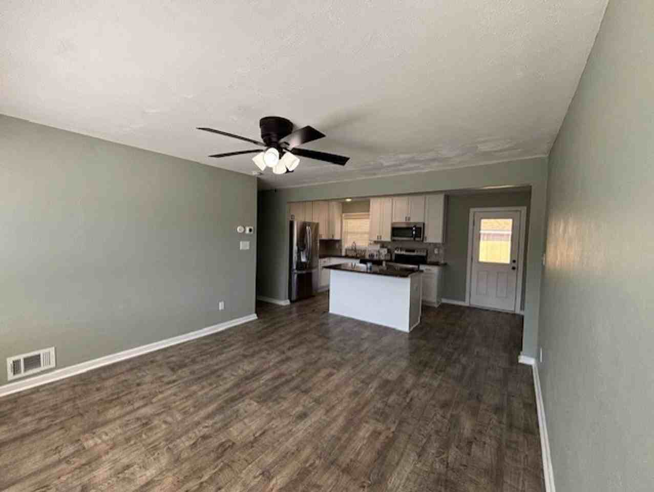 1407 Kay Ave - Photo 3 of 33