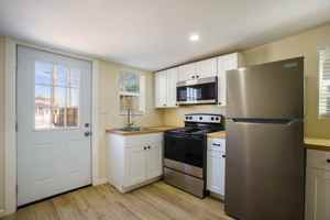 featured image of 505 Headingly Ave Nw