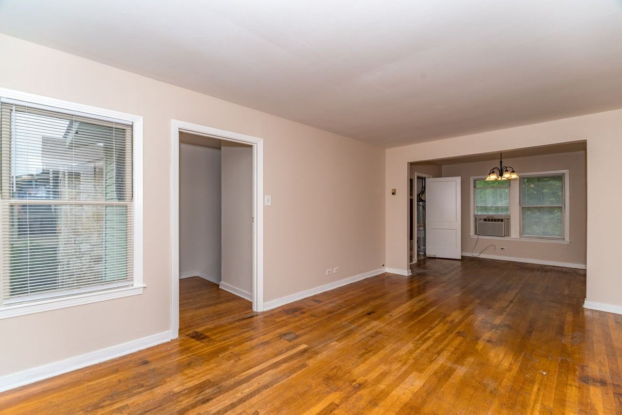 415 Bryn Mawr Dr - Photo 5 of 25
