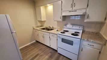 featured image of 4123 S Washington St