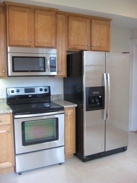 12 S Plum St - Photo 3 of 11