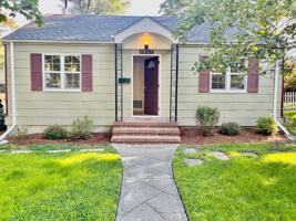 featured image of 1417 S Tacoma St