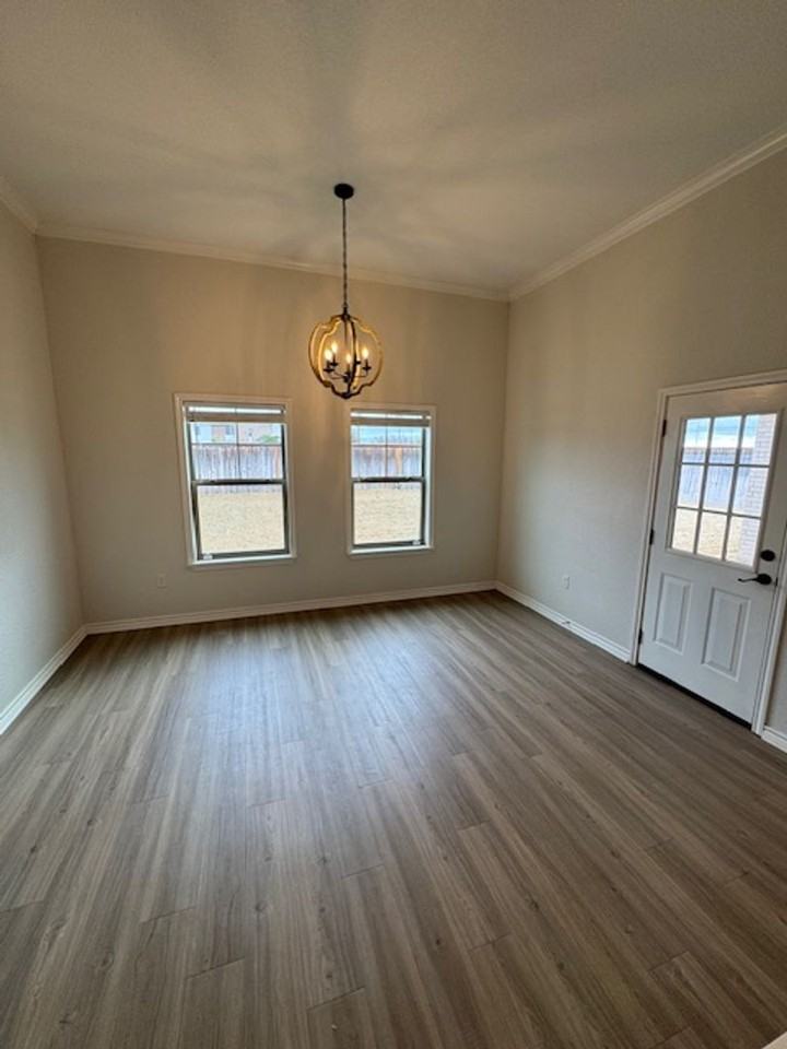 3009 Legacy Ln - Photo 6 of 24