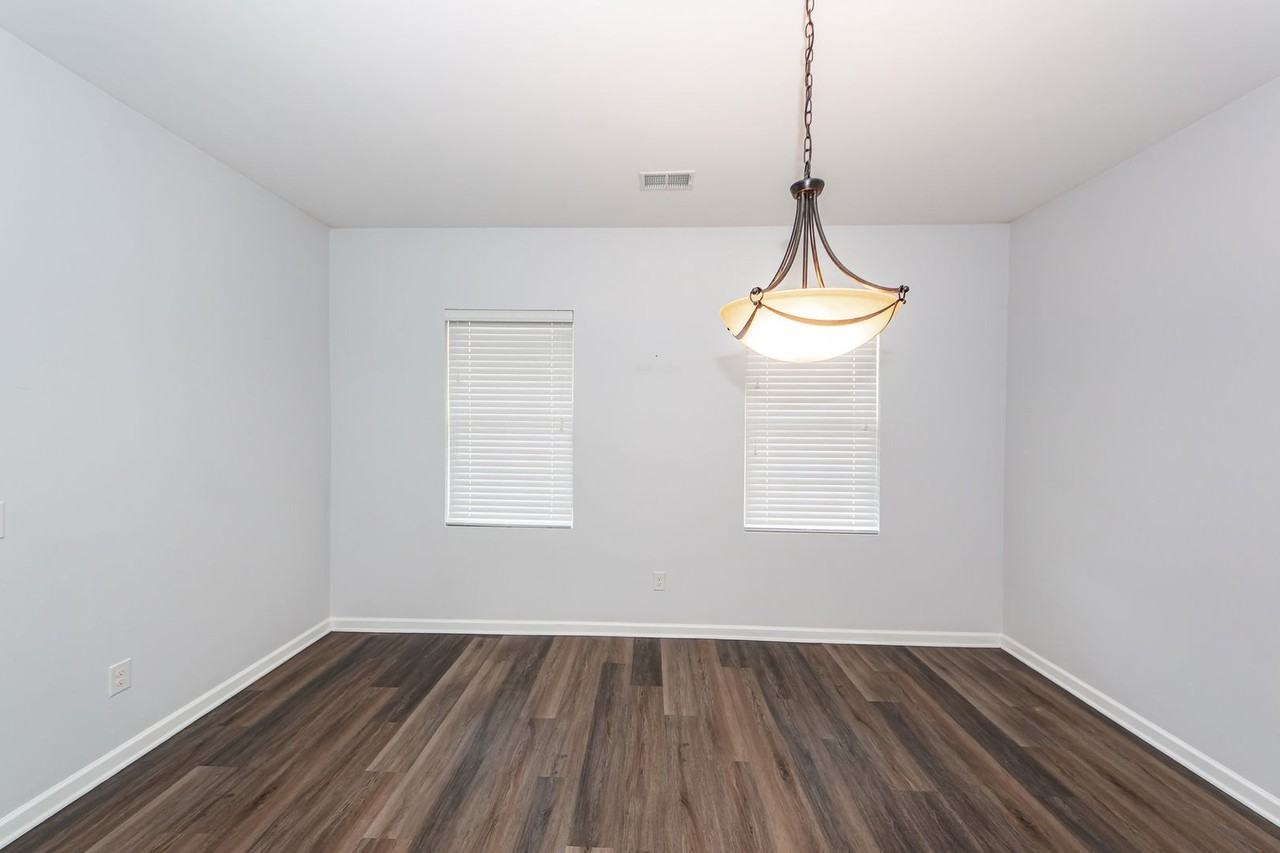 245 Decatur Drive - Photo 6 of 50