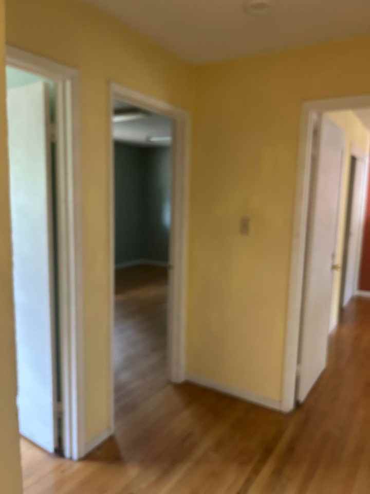 531 Uren St - Photo 2 of 20