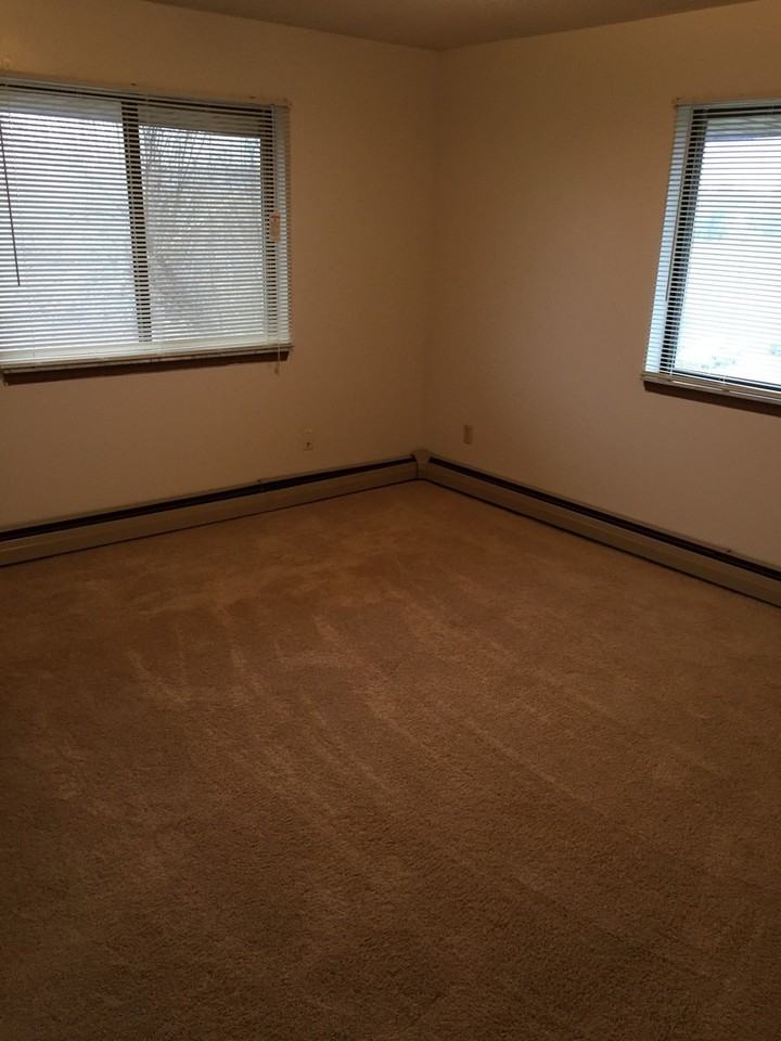 Lakeside - Photo 5 of 45