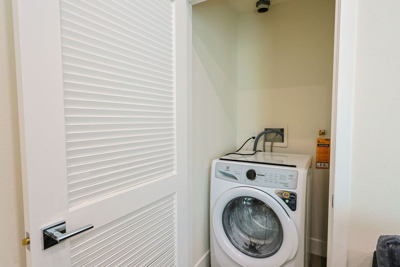 Orion 1317 Jefferson - Photo 6 of 33