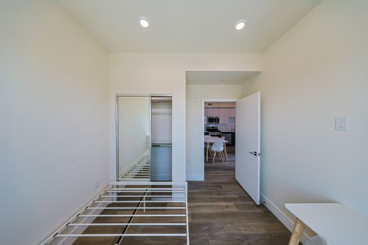 Orion 1317 Jefferson - Photo 6 of 23