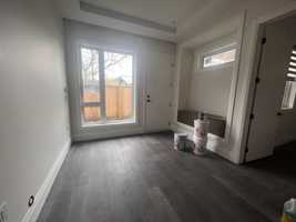 featured image of Springfield Dr